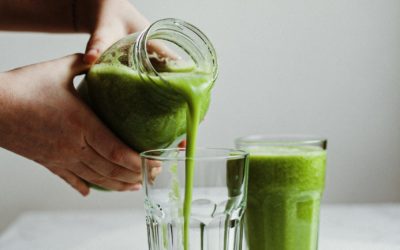 Simple, Tasty + Easy Smoothie Recipes to Try ASAP